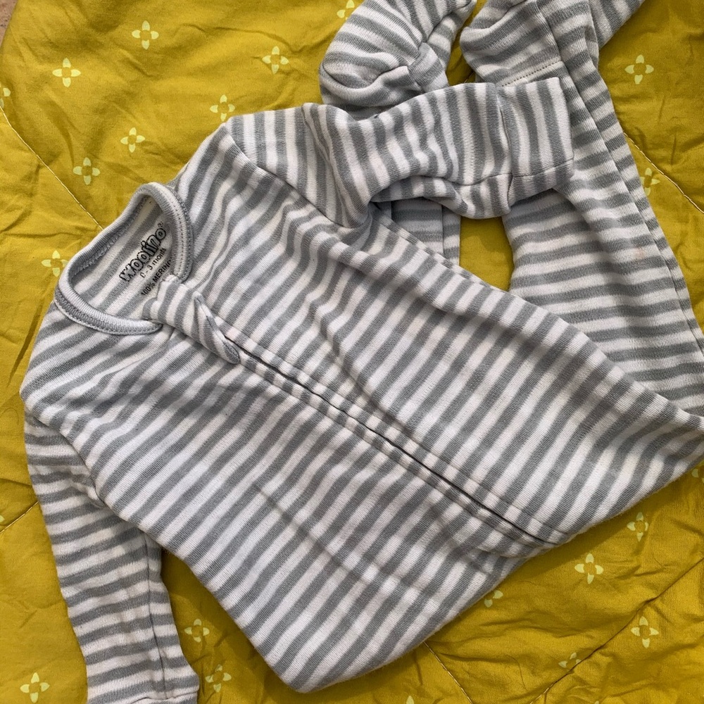 Woolino 100% merino wool footie striped pajamas